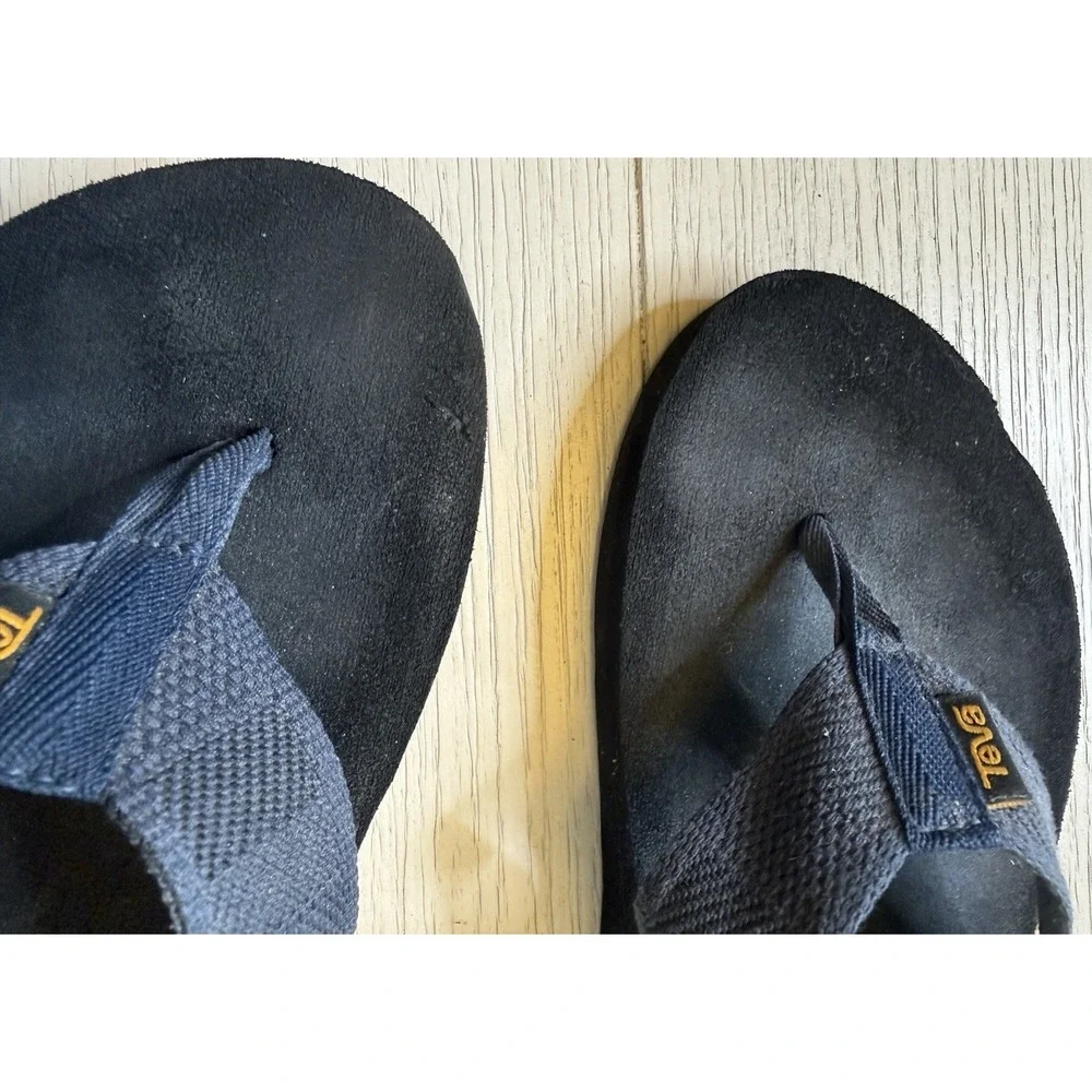 Teva Men's Mush Black Lightweight Comfort Outdoor Thong Flip Flop Sandals Size 9
